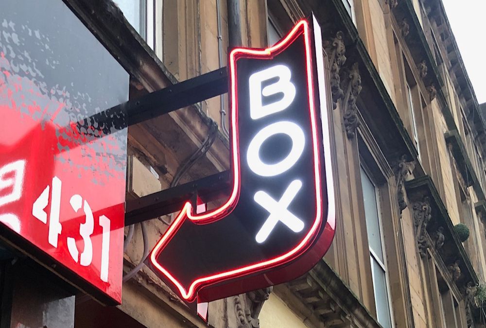 Custom Projecting Signs Glasgow Lightboxes, signs Glasgow, Sign Makers Glasgow, Signage Glasgow, Signage Company Glasgow, Lanarkshire, Edinburgh